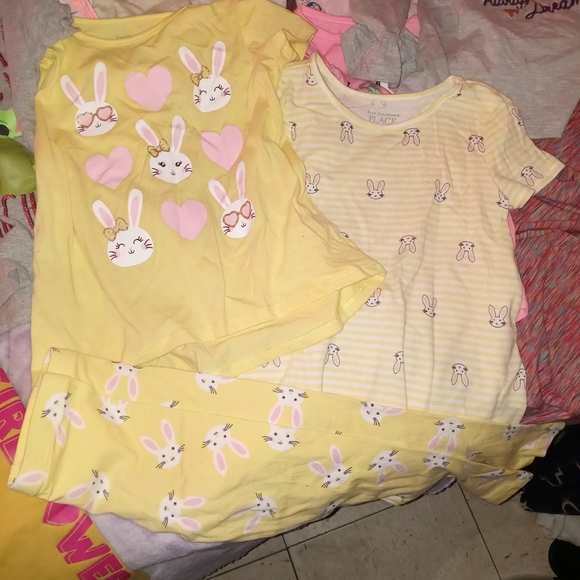 Clothes - Picture 11 of 13